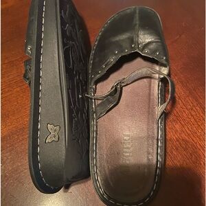Pre-Owned Alegria Mary Jane Mule